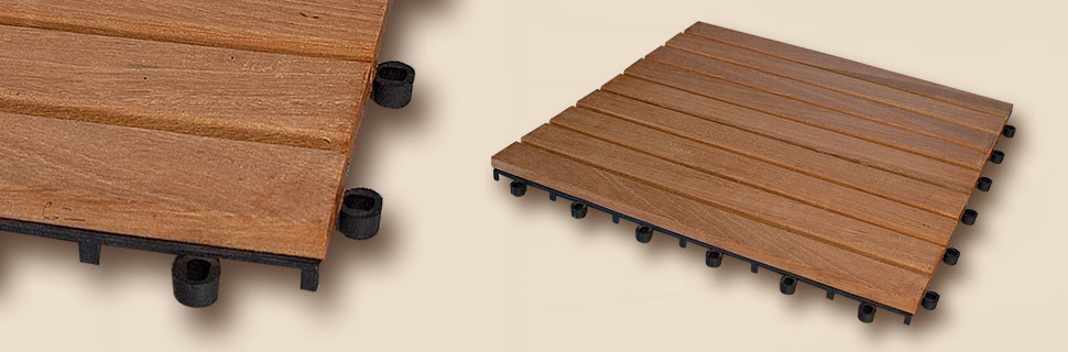 Terrassenfliese auf Kunststoffmatte