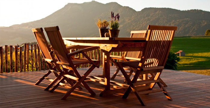 Verlegung Terrasse aus Holz